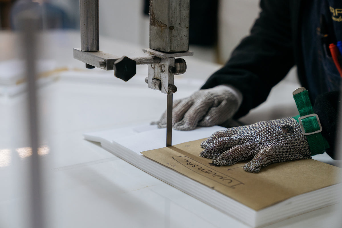 Why Do We Use (Recycled) Synthetic Materials? – Manufacturas Arpe